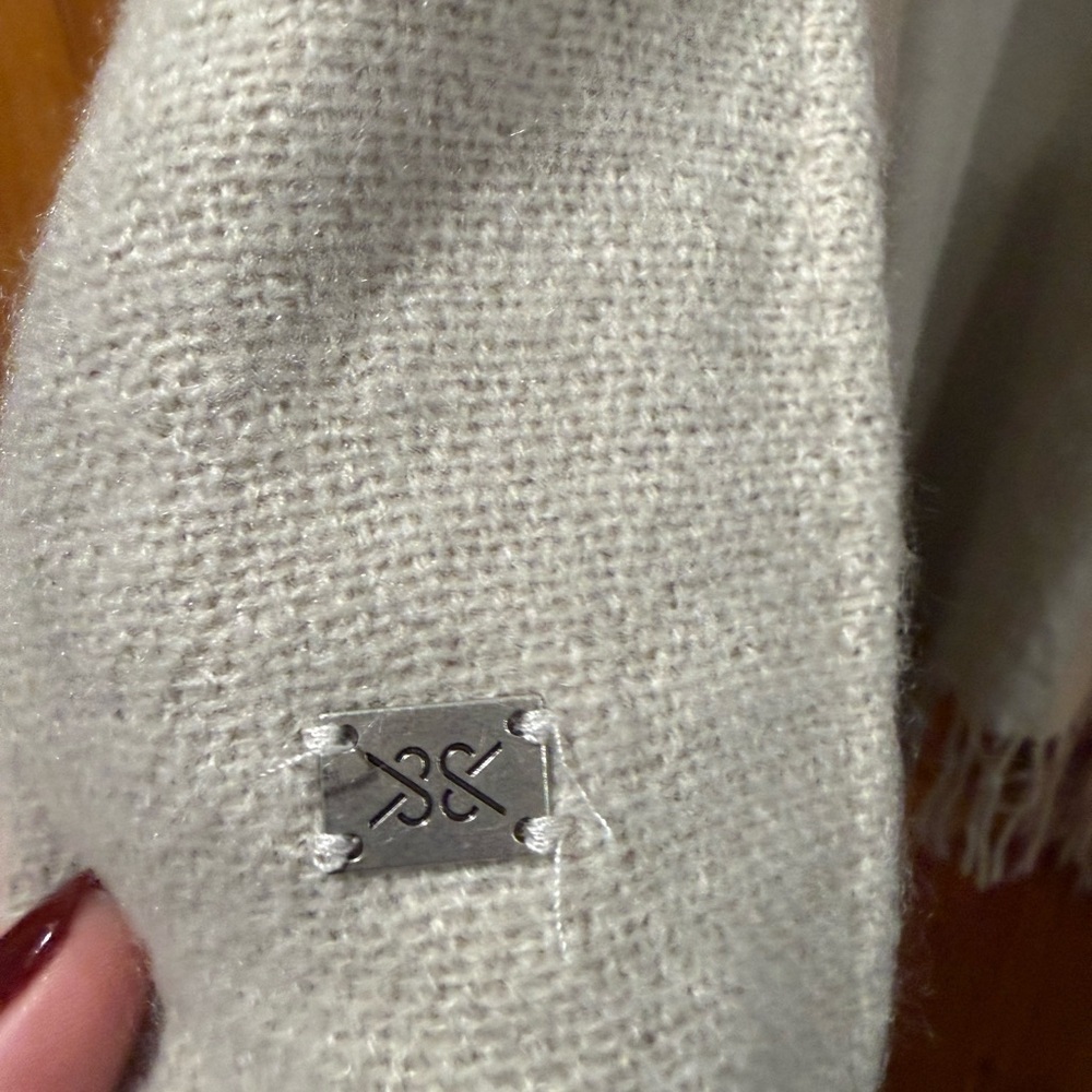 Soia & Kyo Cream Textured Shawl - Picture 5 of 6